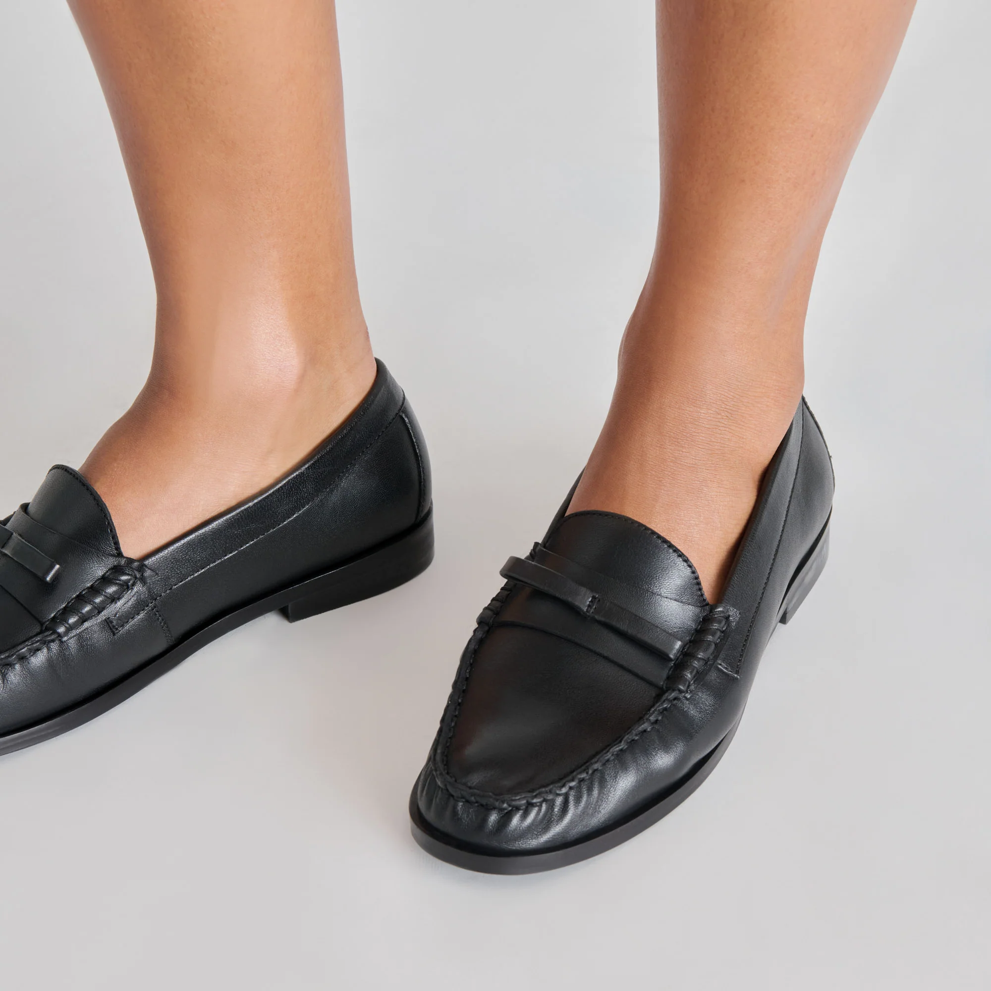 BARNEY LOAFERS BLACK LEATHER - Image 2