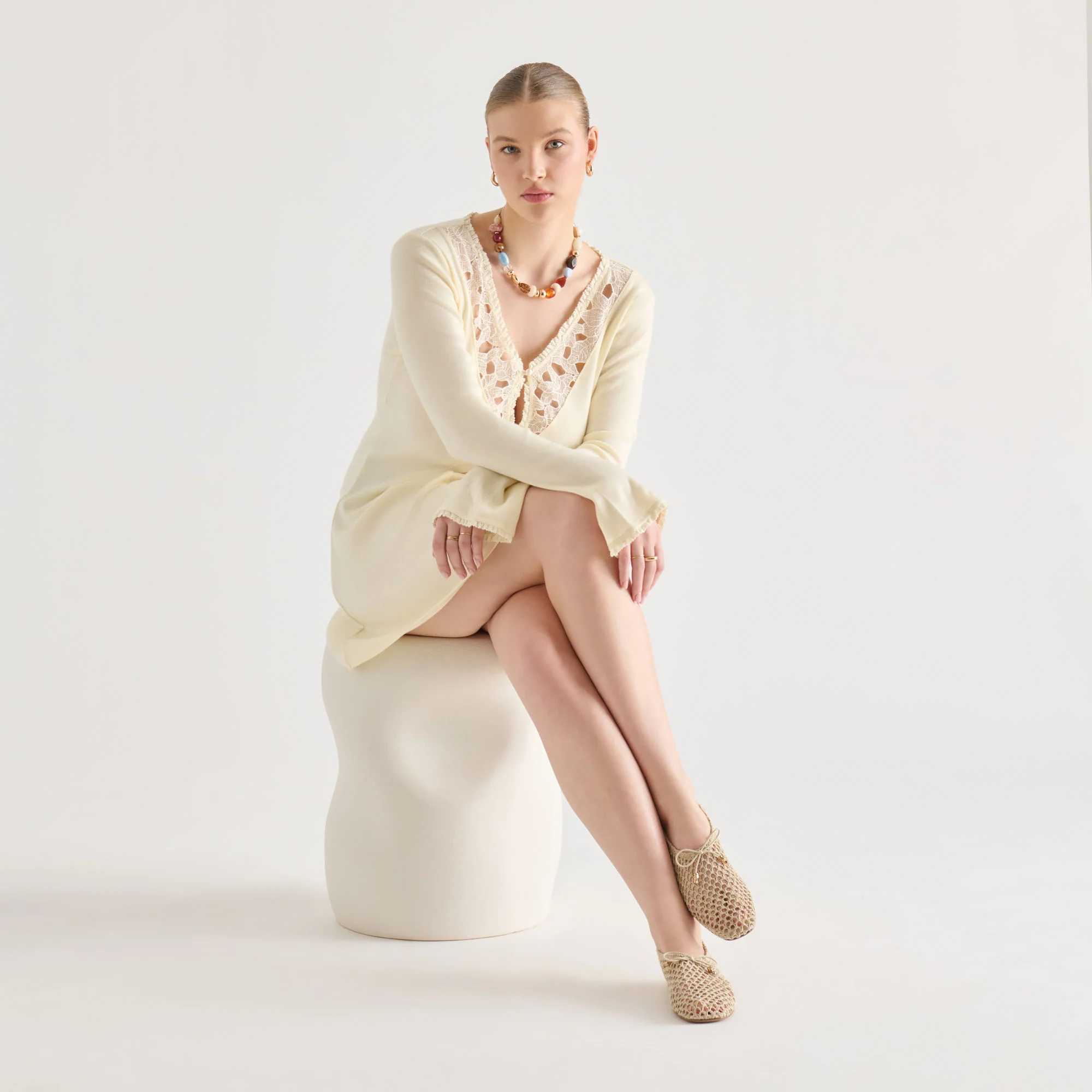 KAYLYN FLATS OATMEAL CROCHET - Image 3