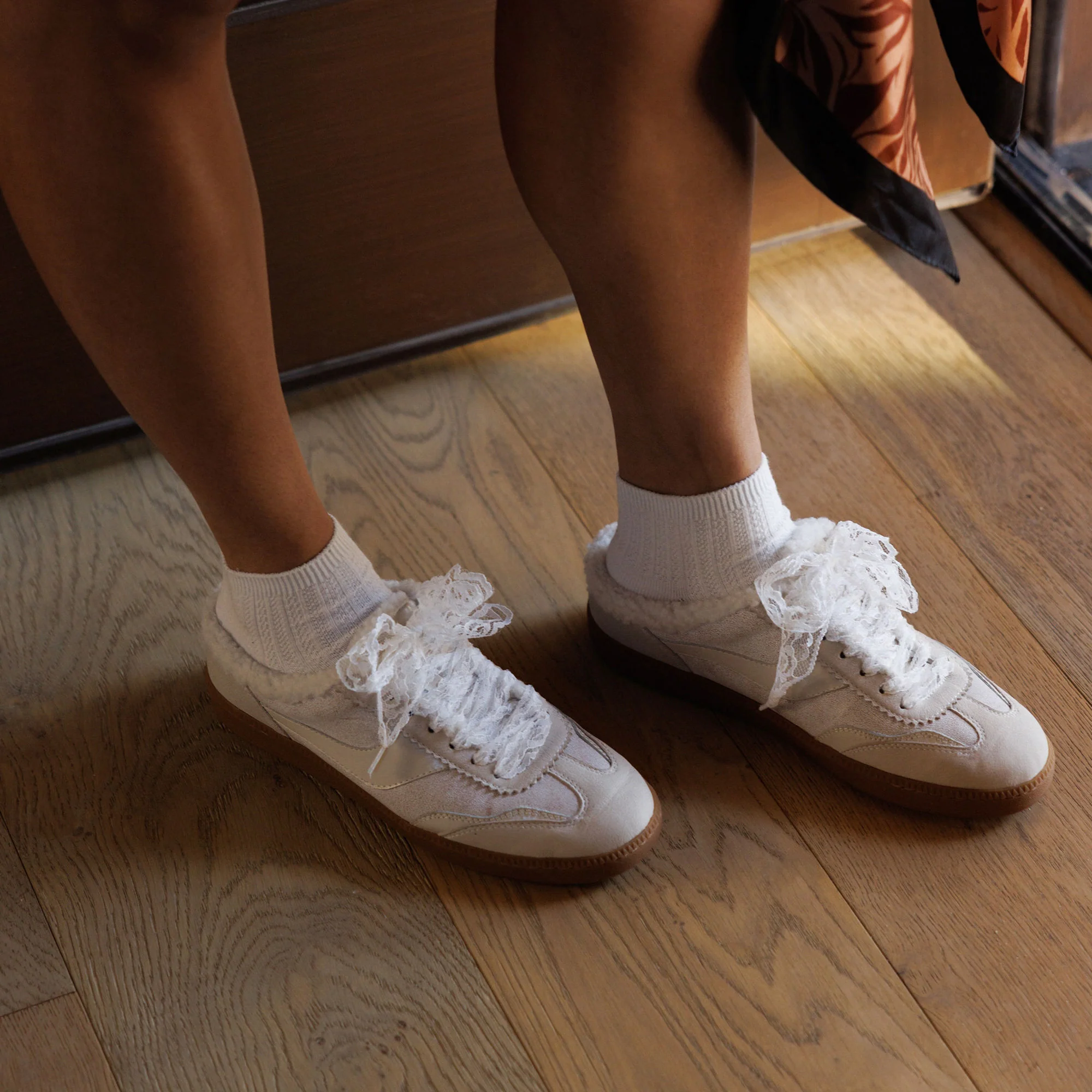 LACEY LACE WHITE - Image 2
