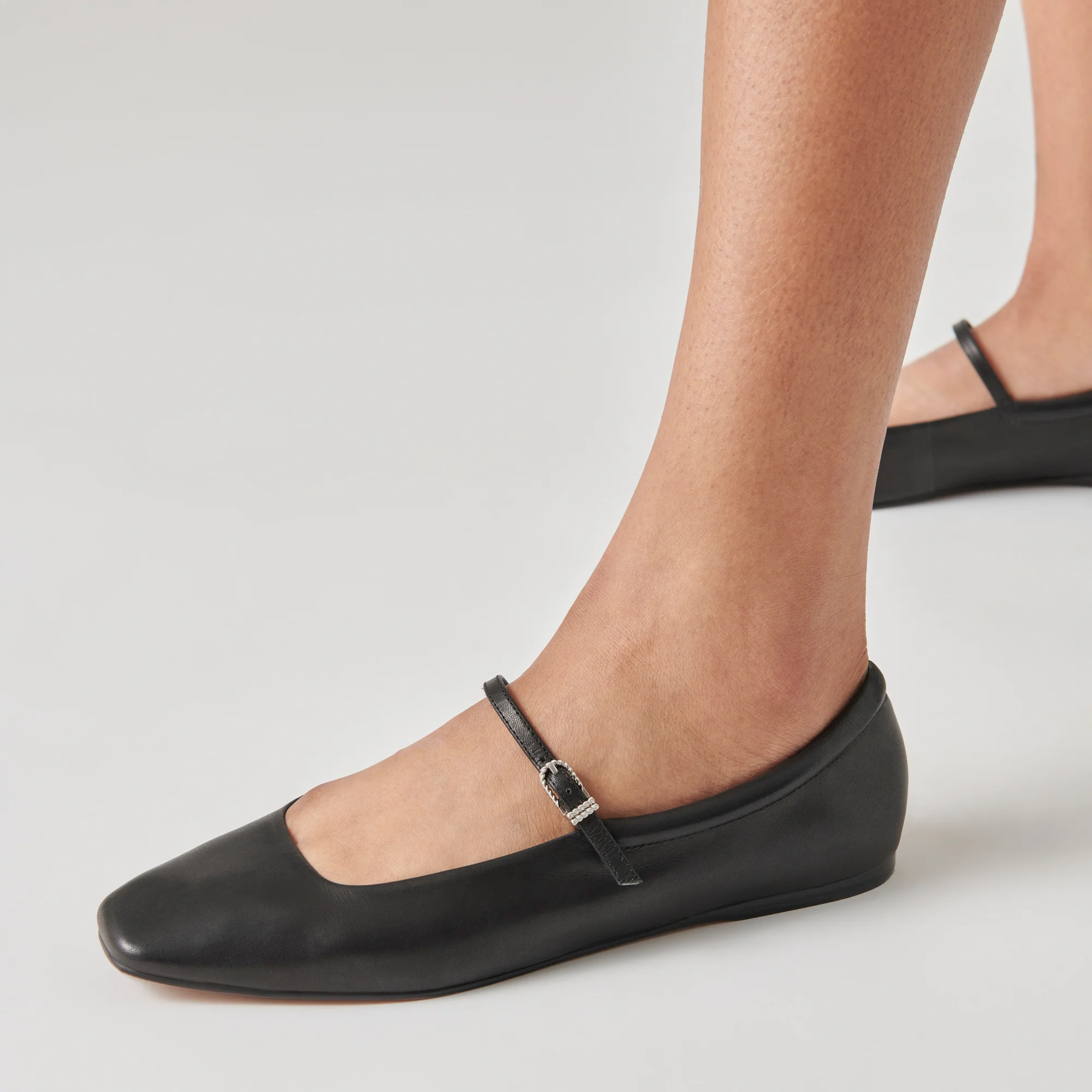 REYES BALLET FLATS BLACK LEATHER - Image 4