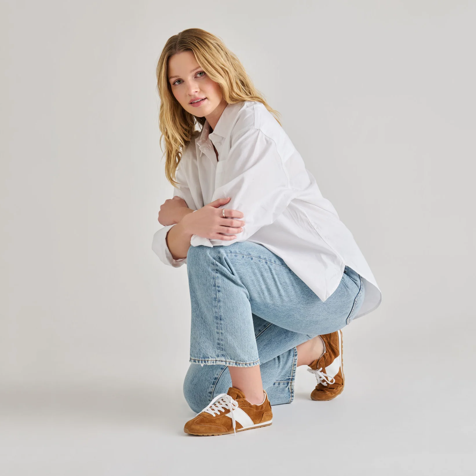 SHYLA SNEAKERS COGNAC SUEDE - Image 4